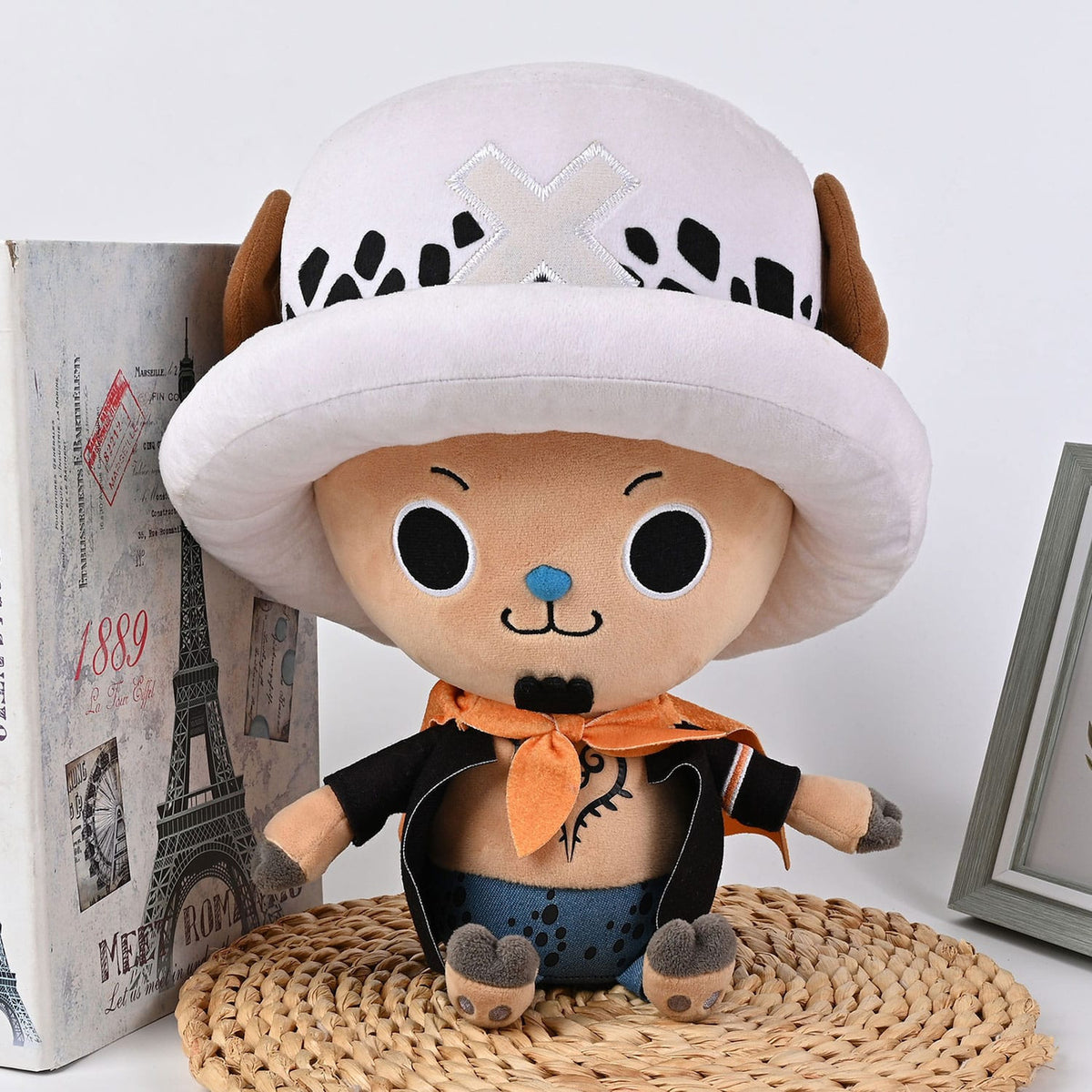 Image produit One Piece Peluche Chopper x Law New World Ver. 25 cm