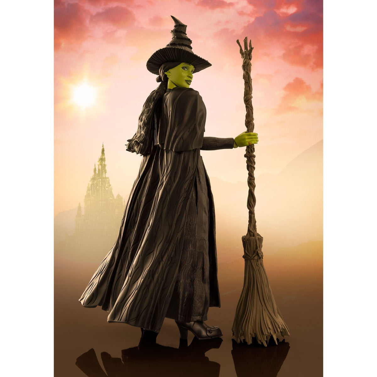 Productafbeelding Wicked S.H. Figuarts actiefiguur Elphaba 14 cm