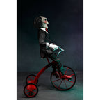 Image produit Figurine articulée Saw avec son Billy sur tricycle 30 cm