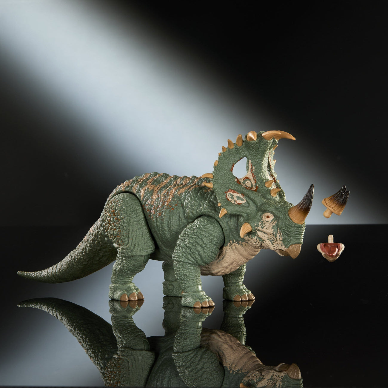 Image produit Figurine d’action Sinoceratops Jurassic World Hammond Collection