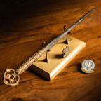 Produktbild Alohomora Celebration Wand 2026 - Harry Potter Zauberstab