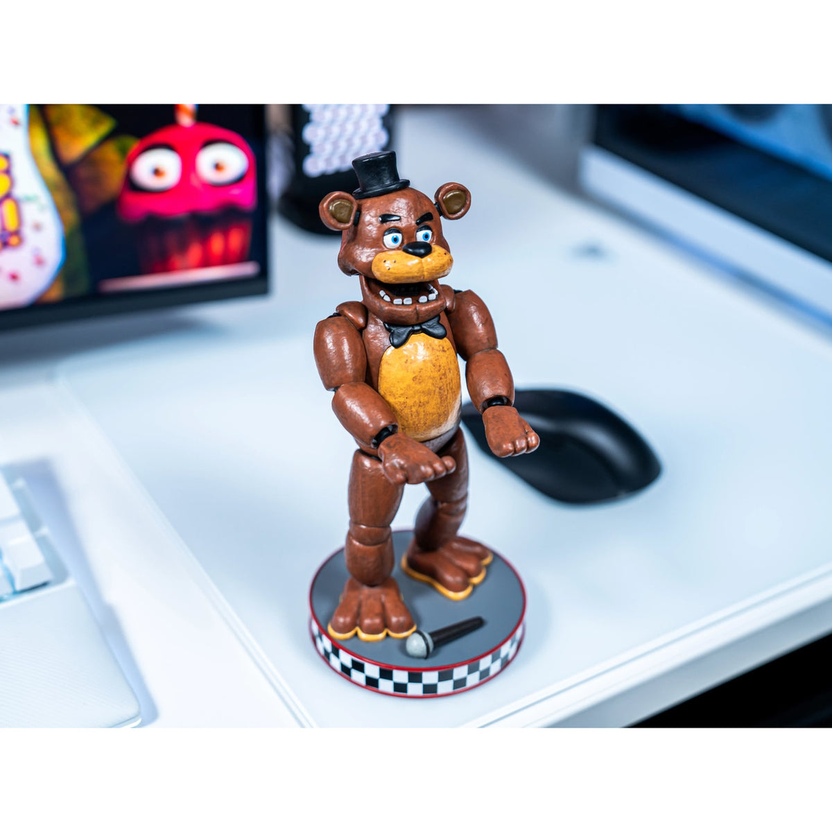 Produktbild Five Nights At Freddy's Cable Guys Lade-Halter Freddy