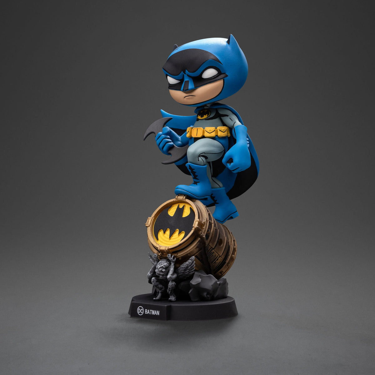 Productafbeelding Batman Mini Co. PVC figuur Batman on Bat-Signal (Blue Variant)
