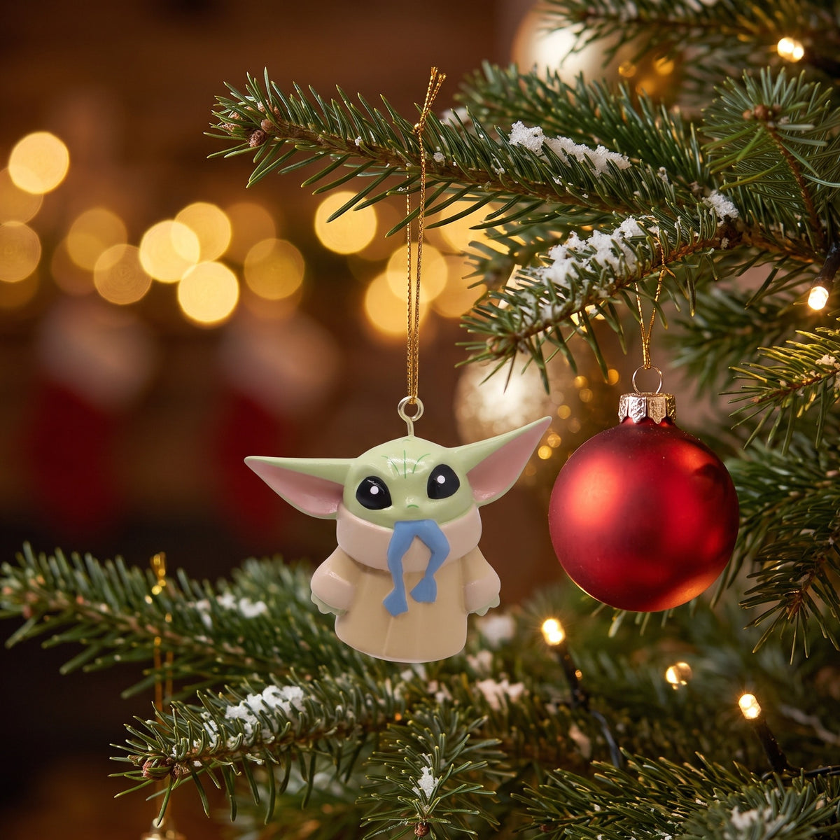 Image produit Décoration de sapin Grogu Eating - Star Wars The Mandalorian