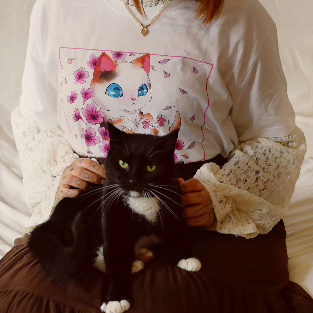 Image produit T-shirt Maomao The Cat Édition Limitée pour fans des Carnets de l'Apothicaire